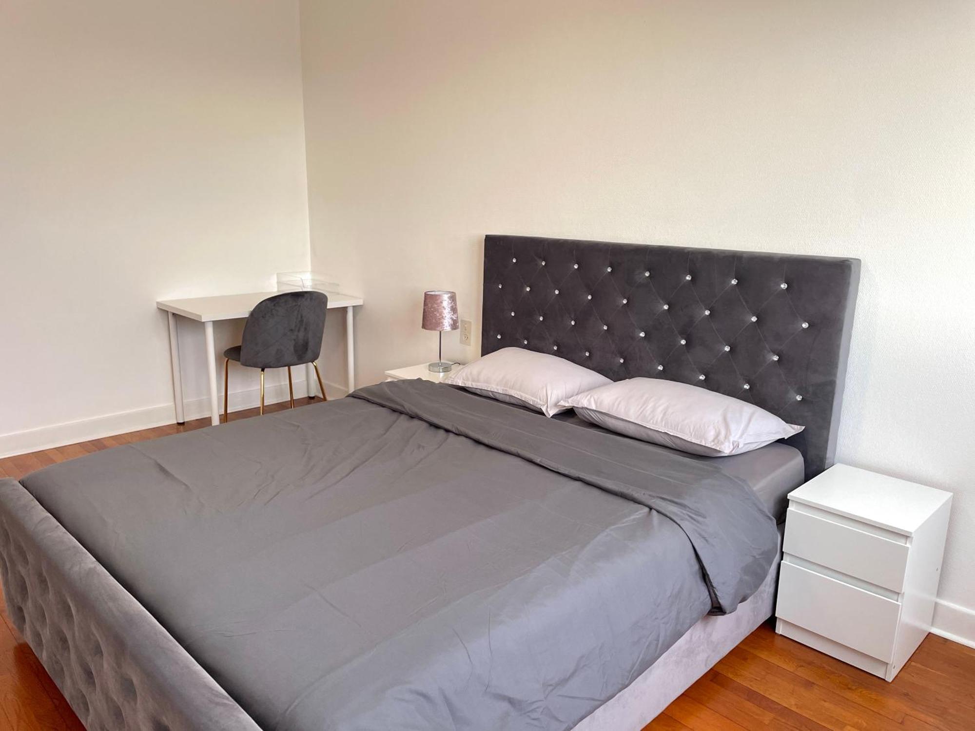 Appartement Confortable, Centre-Ville 트루아 외부 사진