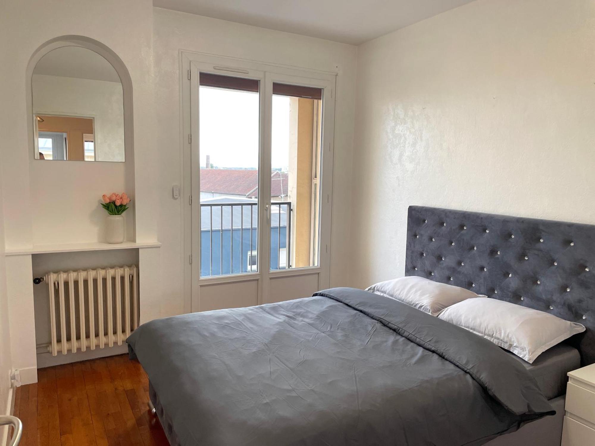 Appartement Confortable, Centre-Ville 트루아 외부 사진