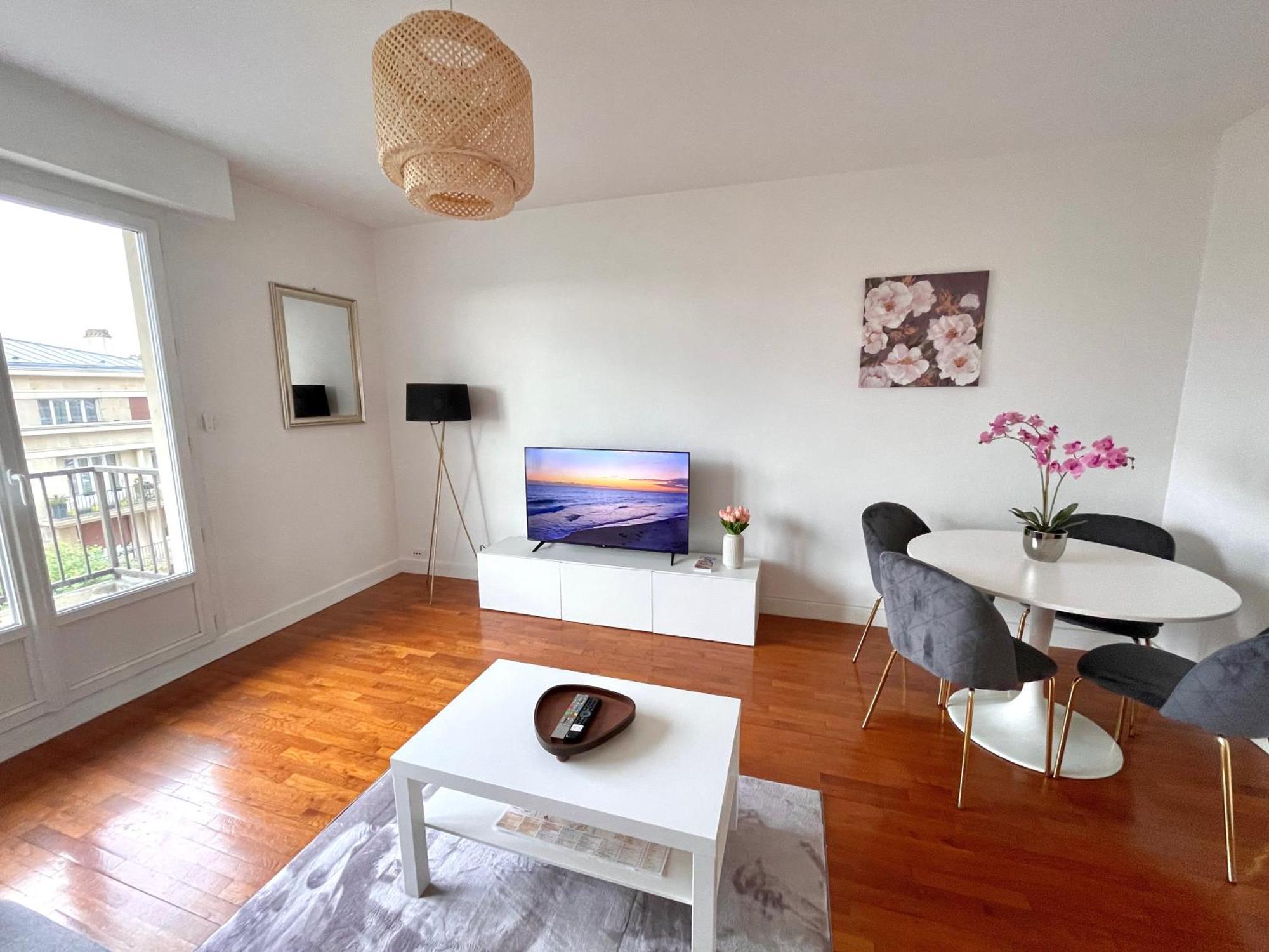 Appartement Confortable, Centre-Ville 트루아 외부 사진