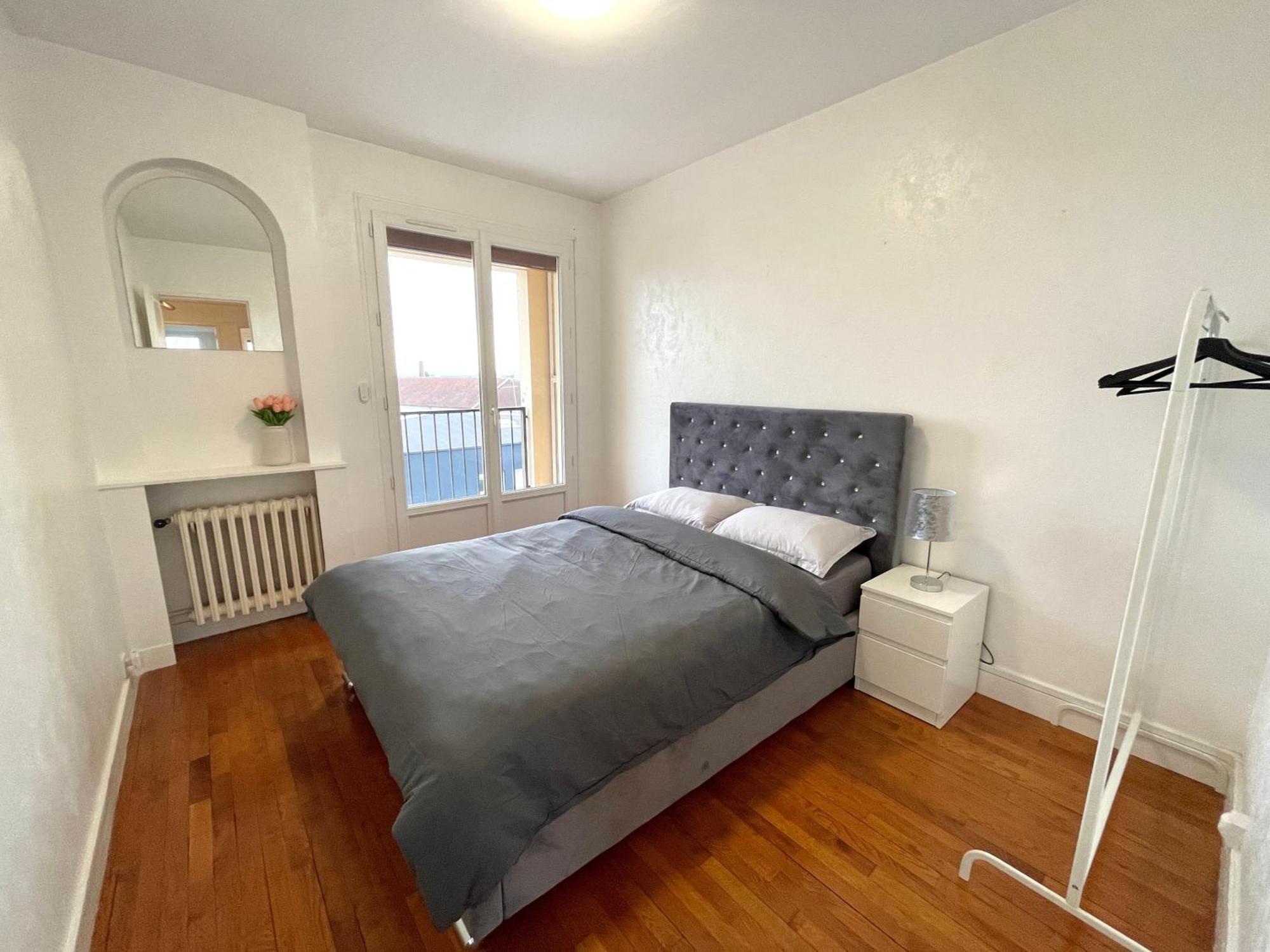 Appartement Confortable, Centre-Ville 트루아 외부 사진
